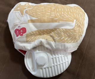 �������